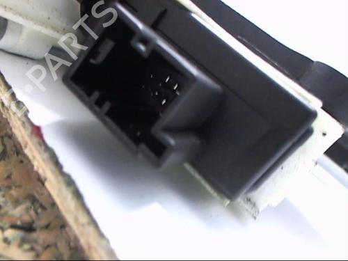 Used Front right window mechanism Front right window mechanism AUDI A4 B8 Avant (8K5) 2.7 TDI (190 hp) 25631937 25631937