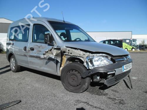 OPEL COMBO Tour 2529675