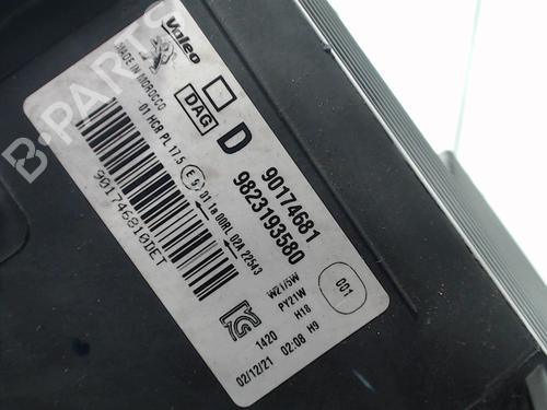 Right headlight PEUGEOT 208 II (UB_, UP_, UW_, UJ_) 1.5 BlueHDI 100 | BP29956218C29