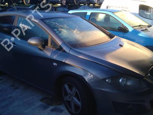 Left taillight SEAT LEON (1P1) 1.6 TDI | BP25632671C34 - Image 6