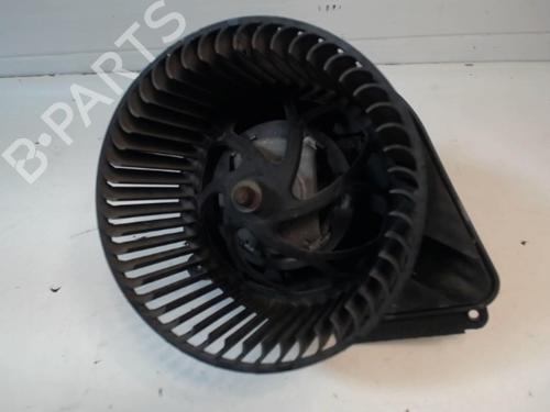 Used Heater blower motor MERCEDES-BENZ VITO Van (W638) 112 CDI 2.2 (638.094) (122 hp) 25643426