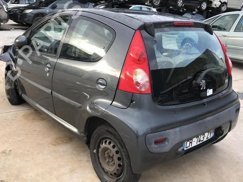 Right taillight PEUGEOT 107 (PM_, PN_) 1.0 | BP25635064C35 