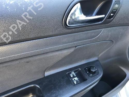 Left headlight VW GOLF V (1K1) 1.9 TDI | BP25647460C28 - Image 12