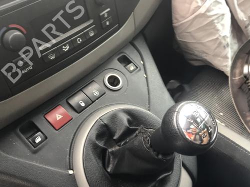 Instrument cluster PEUGEOT PARTNER Tepee 1.6 HDi | BP30974267C47 - Image 16