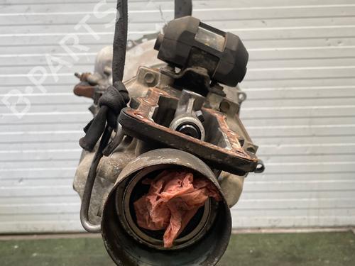 Used Gearbox Gearbox TOYOTA HIACE IV Van (__H1_, __H2_) 2.5 D-4D (KLH12, KLH22) (102 hp) 39761034 39761034