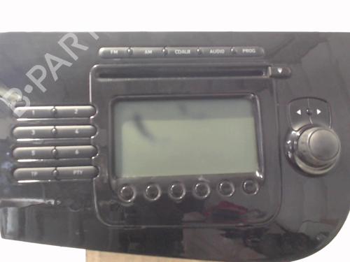 Used Radio SEAT LEON (1P1) 2.0 TDI (170 hp) 30933204