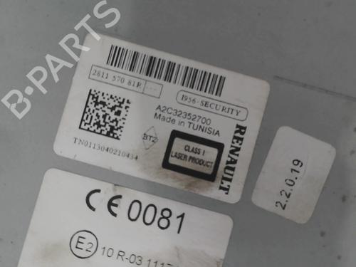 Radio RENAULT MEGANE III Hatchback (BZ0/1_, B3_) 1.5 dCi (BZ0C) | BP30493820E6