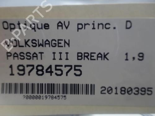 Used Right headlight Right headlight VW PASSAT B3/B4 Variant (3A5, 35I) 1.9 TDI (90 hp) 25648881 25648881