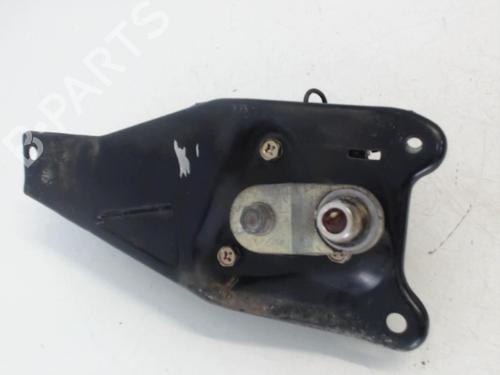 Used Front wiper motor Front wiper motor SUZUKI BALENO Hatchback (EG) 1.3 i 16V (SY413) (85 hp) 25646186 25646186
