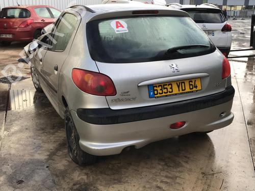 Rear wiper motor PEUGEOT 206 Hatchback (2A/C) 1.4 i | BP28421659M102