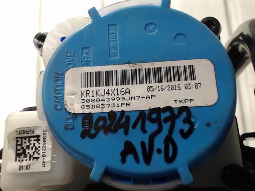 Front right seatbelt PEUGEOT 108 1.2 | BP32104290I25 - Image 4