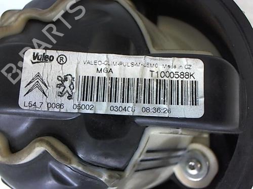 Heater blower motor PEUGEOT 308 I (4A_, 4C_) 1.6 HDi | BP25643935M62 