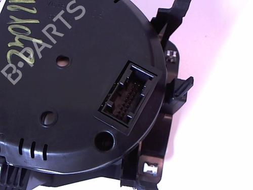Used Instrument cluster Instrument cluster VW GOLF VII (5G1, BQ1, BE1, BE2) 1.6 TDI (105 hp) 25648656 25648656