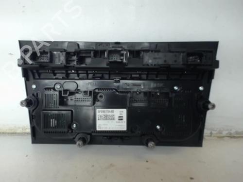 Climate control SEAT LEON ST (5F8) 2.0 TDI 4Drive | BP25636603I5 