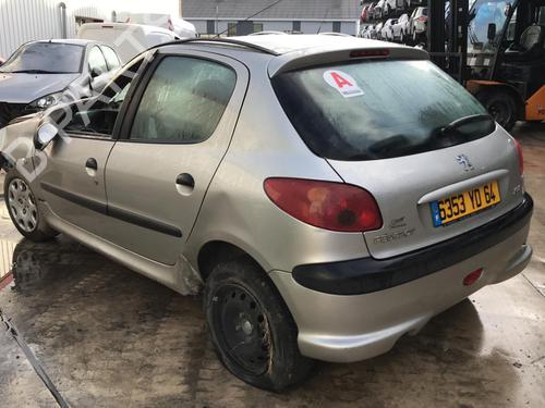 Rear wiper motor PEUGEOT 206 Hatchback (2A/C) 1.4 i | BP28421659M102