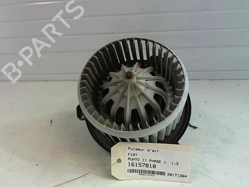 Used Heater blower motor FIAT PUNTO (176_) 60 1.2 (176AP, 176AR, 176AQ, 176BB) (60 hp) 25643548