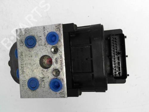 Used ABS pump ABS pump PEUGEOT 306 Hatchback (7A, 7C, N3, N5) [1993-2003] 25633772 25633772