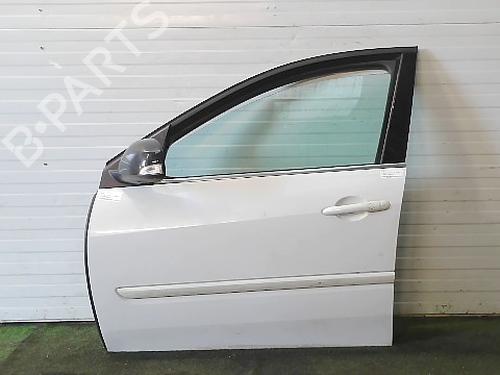 Dør venstre fortil Dør venstre fortil RENAULT LAGUNA III (BT0/1) 1.5 dCi (BT00, BT0A, BT0T, BT1J) (110 hp) 37164022 37164022
