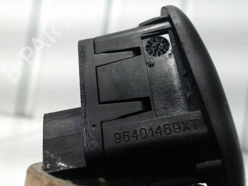 Left front window switch CITROËN C3 I (FC_, FN_) 1.4 HDi | BP28676834I27