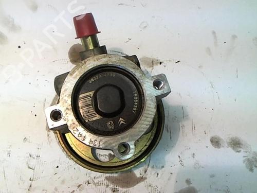 Used Steering pump PEUGEOT 306 Break (7E, N3, N5) 1.6 (98 hp) 25637627