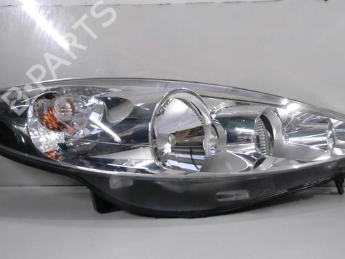Used Right headlight PEUGEOT 206+ (2L_, 2M_) 1.4 HDi eco 70 (68 hp) 31064407