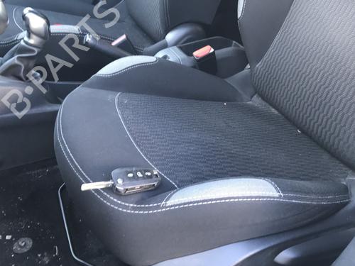 AdBlue tank PEUGEOT 208 I (CA_, CC_) 1.6 HDi / BlueHDi 75 | BP29482109M85 