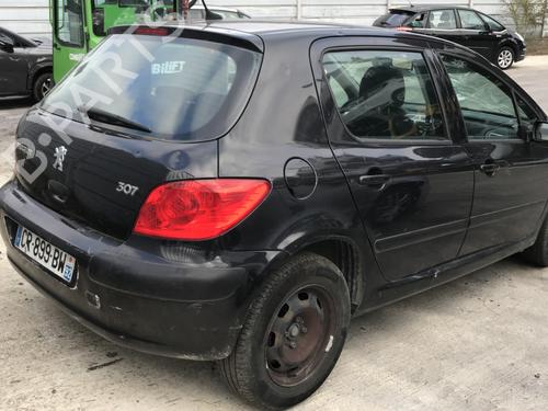 Left taillight PEUGEOT 307 (3A/C) 1.6 16V | BP31206152C34 