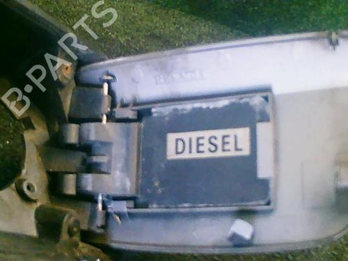 Używane Klapa wlewu paliwa RENAULT LAGUNA II (BG0/1_) 1.9 dCi (BG1A, BG1W, BG0G) (110 hp) 25634254