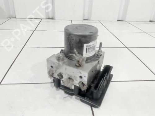 Used ABS pump ABS pump ALFA ROMEO 147 (937_) 1.9 JTDM 8V (937.AXD1A, 937.AXU1A, 937.BXU1A) (120 hp) 25634454 25634454