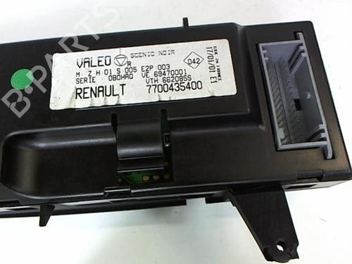 Used Climate control Climate control 25649786 25649786