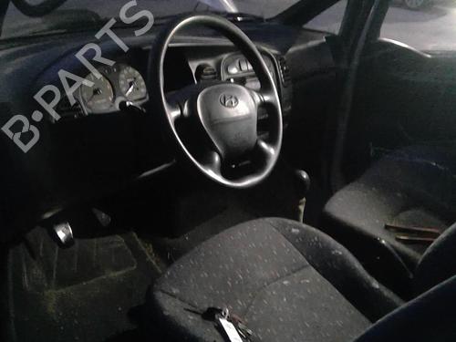 Front right window mechanism HYUNDAI H-1 / STAREX Bus (A1) 2.5 TCi | BP25631678C23 
