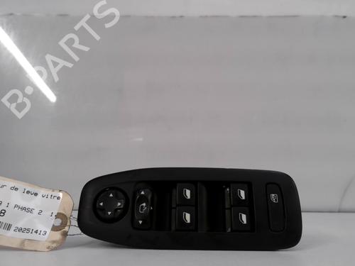 Used Switch PEUGEOT 2008 I (CU_) 1.6 BlueHDi 75 (75 hp) 31095402