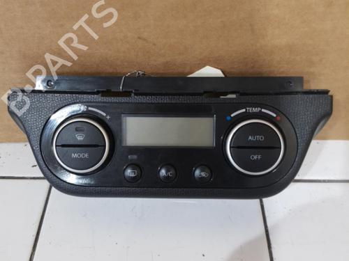 Used Climate control Climate control SUZUKI SWIFT III (MZ, EZ) 1.3 DDiS (RS413D) (75 hp) 25631552 25631552