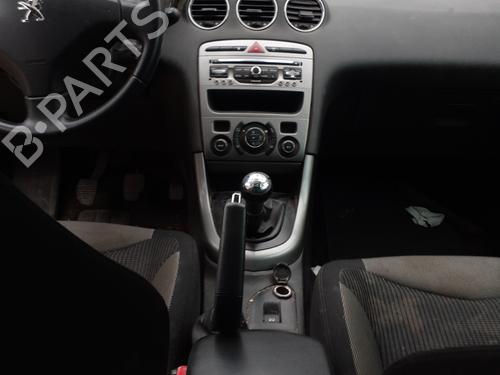 Left front door PEUGEOT 308 SW I (4E_, 4H_) 1.6 HDi | BP27885883C2 