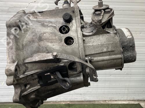 Used Gearbox Gearbox CITROËN BERLINGO / BERLINGO FIRST Box Body/MPV (M_) 1.6 HDI 75 (MB9HW) (75 hp) 40061093 40061093