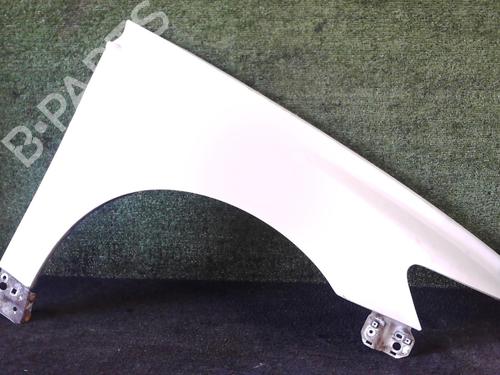 Used Right front fenders VOLVO V50 (545) 1.6 D (110 hp) 25628235