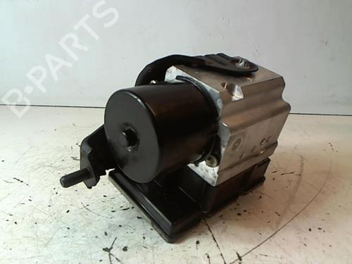 Used ABS pump SAAB 9-3 (YS3F, E79, D79, D75) 1.9 TiD (120 hp) 25646069