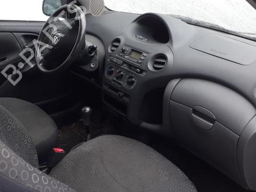 Right taillight TOYOTA YARIS (_P1_) 1.4 D-4D (NLP10_, NLP10R) | BP25639810C35 