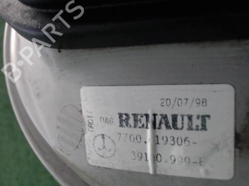 Used Right headlight Right headlight RENAULT TWINGO I (C06_) 1.2 (C066, C068) (58 hp) 25629254 25629254