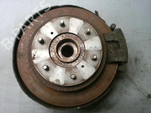 Right rear steering knuckle MITSUBISHI PAJERO III (V7_W, V6_W) 3.2 Di-D (V68W) | BP25647204M28 