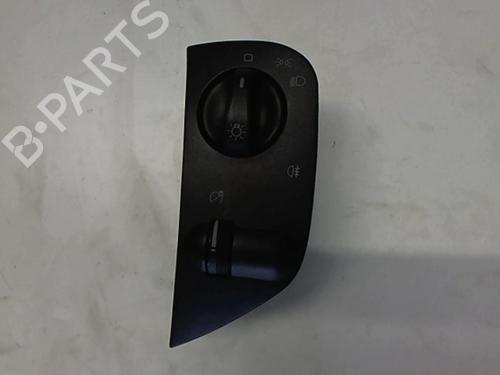 Used Headlight switch VW POLO III (6N1) 60 1.4 (60 hp) 25640628
