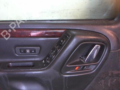 Used Left front door JEEP GRAND CHEROKEE II (WJ, WG) 2.7 CRD 4x4 (163 hp) 25645240