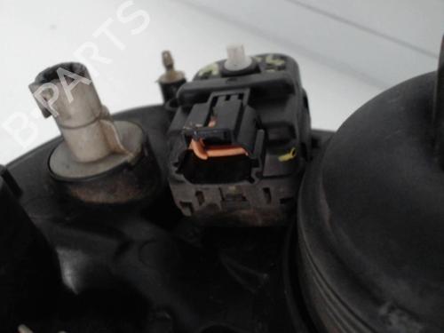 Right headlight NISSAN MICRA II (K11) 1.0 i 16V | BP25649817C29 