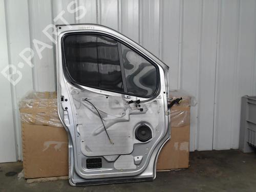 Left front door OPEL VIVARO A Bus (X83) 2.5 CDTI (F7, J7, A07) | BP30129466C2