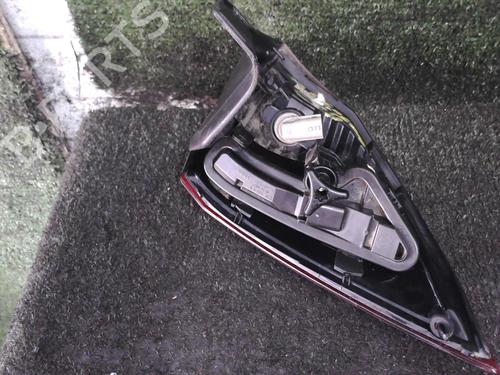 Farolim direito Farolim direito RENAULT LAGUNA III (BT0/1) 1.5 dCi (BT00, BT0A, BT0T, BT1J) (110 hp) 26025661 26025661