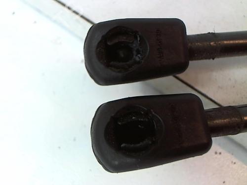 tailgate-lift-support-audi-a4-b9-avant-8w5-8wd-2015-25640363 main image