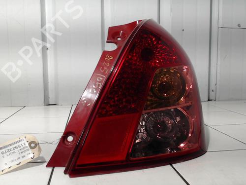Used Left taillight SUZUKI SWIFT III (MZ, EZ) 1.3 DDiS (RS413D) (75 hp) 31917421
