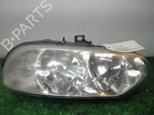 Used Right headlight Right headlight ALFA ROMEO 156 (932_) 1.6 16V T.SPARK (932.A4, 932.A4100) (120 hp) 25645325 25645325