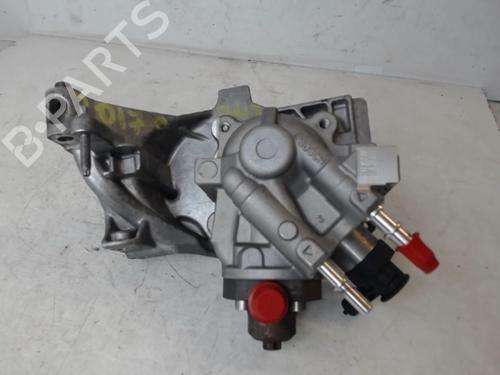 Used Injection pump Injection pump PEUGEOT 308 SW II (LC_, LJ_, LR_, LX_, L4_) 1.6 BlueHDi 120 (120 hp) 25636786 25636786