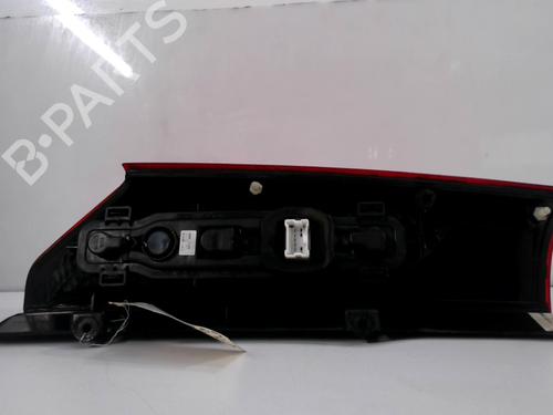 Used Right taillight Right taillight 31066009 31066009
